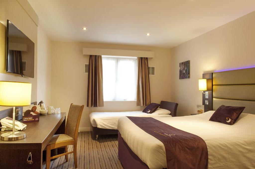Premier Inn Edinburgh A1 - Масселбург Екстер'єр фото