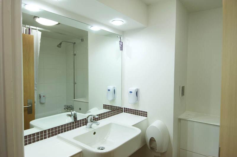 Premier Inn Edinburgh A1 - Масселбург Екстер'єр фото